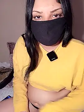 Snapshot of The_Arabien_Queen chatting on February 3, 2025, 1:52 am The Arabien Queen online show from February 3, 2025, 1:52 am