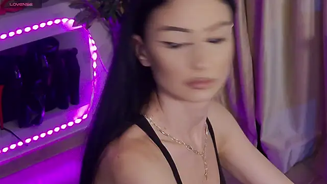 Snapshot of FeetVibe chatting on October 3, 2025, 6:54 am FeetVibe online show from October 3, 2025, 6:54 am