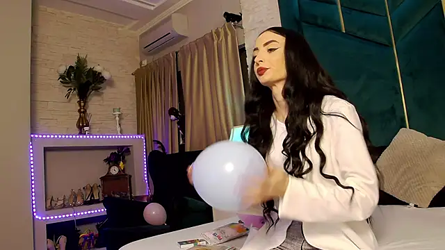 Snapshot of FeetVibe chatting on November 13, 2025, 8:02 am FeetVibe online show from November 13, 2025, 8:02 am