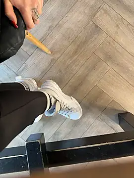 Snapshot of FeetVibe chatting on January 14, 2026, 7:25 am FeetVibe online show from January 14, 2026, 7:25 am