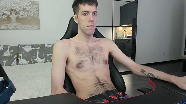 Snapshot of White_Dylan chatting on December 14, 2025, 9:30 pm White Dylan online show from December 14, 2025, 9:30 pm