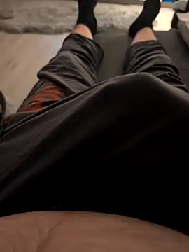 Snapshot of Mrloverlover77@xh chatting on November 22, 2025, 11:26 pm Mrloverlover77xh online show from November 22, 2025, 11:26 pm