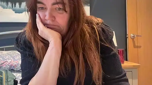 Snapshot of curvy-milf-abbie chatting on February 3, 2026, 3:50 pm curvy-milf-abbie online show from February 3, 2026, 3:50 pm