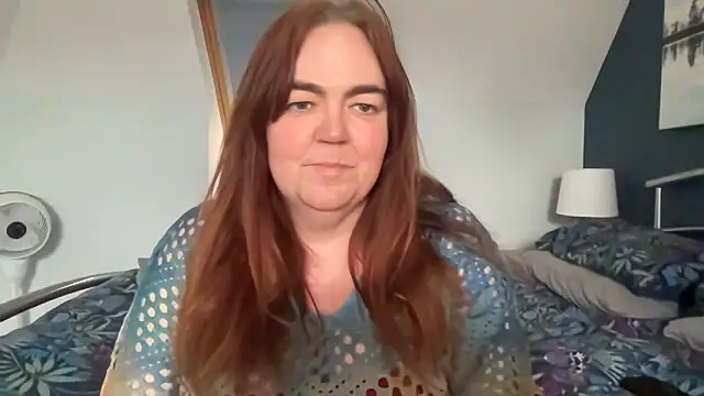 Snapshot of curvy-milf-abbie chatting on February 24, 2026, 1:20 pm curvy-milf-abbie online show from February 24, 2026, 1:20 pm