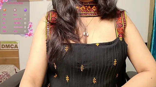 Snapshot of Punjabi_Queen1 chatting on November 10, 2025, 4:17 pm Punjabi Queen1 online show from November 10, 2025, 4:17 pm