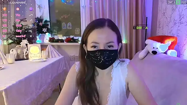 Snapshot of MilfeaN chatting on January 8, 2026, 7:27 pm MilfeaN online show from January 8, 2026, 7:27 pm