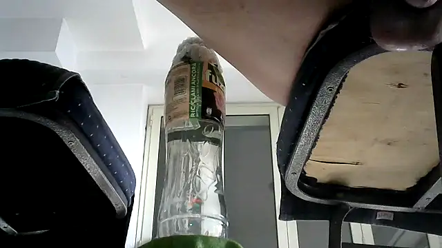 Snapshot of alkro63 chatting on February 28, 2025, 2:31 pm alkro63 online show from February 28, 2025, 2:31 pm