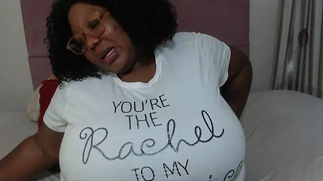 DAIRYBELLELIZxx online show from February 22, 2025, 6:08 pm