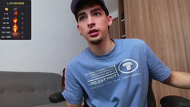 zenn rush1 online show from December 3, 2024, 11:44 am