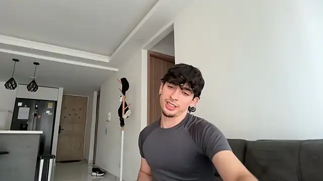 Snapshot of zenn_rush1 chatting on November 20, 2025, 2:17 pm zenn rush1 online show from November 20, 2025, 2:17 pm