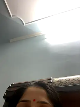 HotRiyacpl online show from November 26, 2025, 2:51 pm