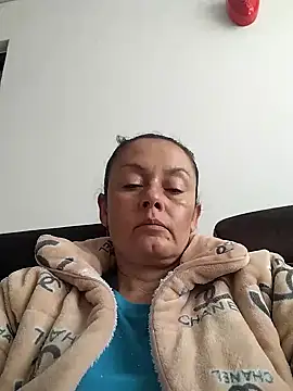 Snapshot of Alexa_maturex chatting on October 24, 2025, 8:27 pm Alexa maturex online show from October 24, 2025, 8:27 pm