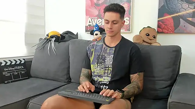 JeanBroc online show from December 18, 2025, 7:53 pm