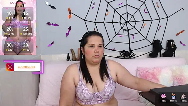 kiara scottt online show from October 23, 2025, 8:46 am