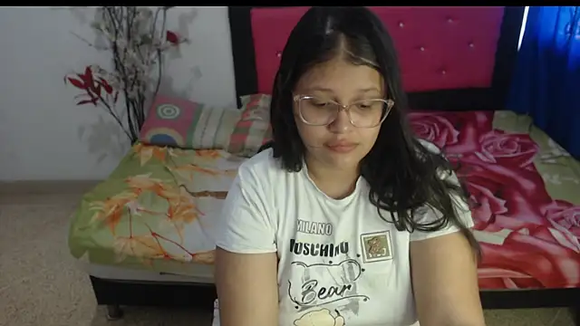 Snapshot of angel_barbie_1 chatting on September 9, 2025, 2:16 pm angel barbie 1 online show from September 9, 2025, 2:16 pm