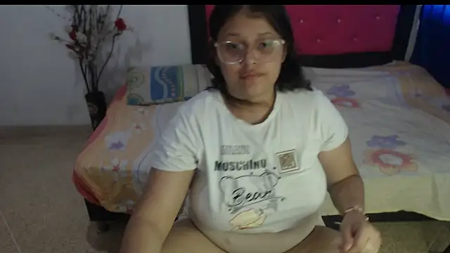 Snapshot of angel_barbie_1 chatting on September 17, 2025, 3:35 pm angel barbie 1 online show from September 17, 2025, 3:35 pm