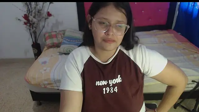 Snapshot of angel_barbie_1 chatting on September 22, 2025, 3:36 pm angel barbie 1 online show from September 22, 2025, 3:36 pm