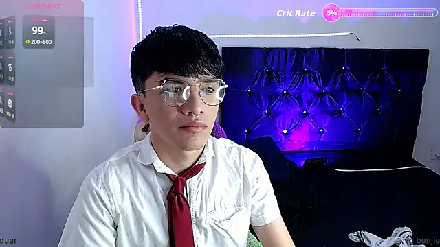 Snapshot of benji_hoter chatting on October 31, 2025, 4:41 pm benji hoter online show from October 31, 2025, 4:41 pm