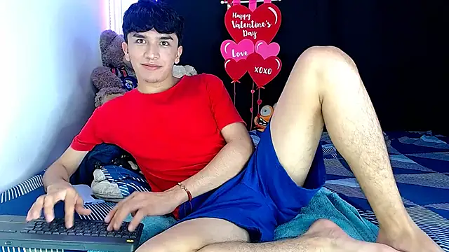 Snapshot of benji_hoter chatting on February 7, 2026, 12:36 am benji hoter online show from February 7, 2026, 12:36 am