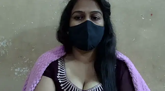 Snapshot of CUET-INDIA chatting on January 13, 2025, 10:47 am CUET-INDIA online show from January 13, 2025, 10:47 am