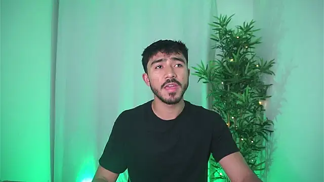 dam0n fr0st online show from November 3, 2025, 9:05 pm