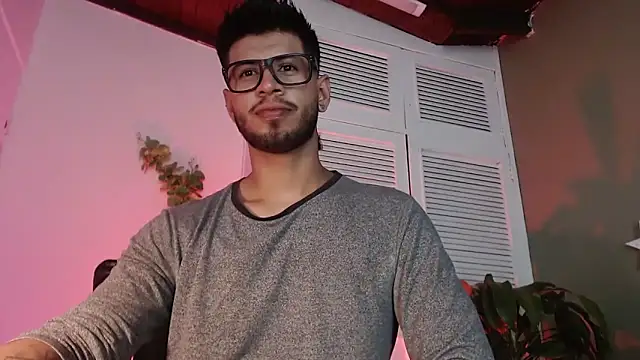 Colby brown03 online show from October 21, 2025, 6:52 pm