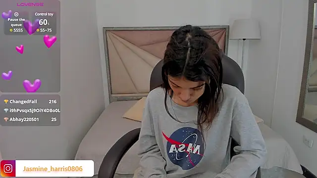 Snapshot of JasmineHarris chatting on February 24, 2025, 2:48 pm JasmineHarris online show from February 24, 2025, 2:48 pm