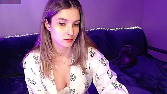Snapshot of Abigail_Wills chatting on April 8, 2026, 5:24 pm Abigail Wills online show from April 8, 2026, 5:24 pm