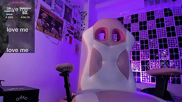 Snapshot of sweet_Samx chatting on February 1, 2026, 5:50 am sweet Samx online show from February 1, 2026, 5:50 am