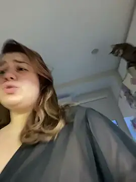 Snapshot of SuzieMurray chatting on December 20, 2025, 7:15 am SuzieMurray online show from December 20, 2025, 7:15 am