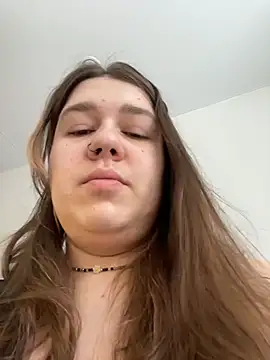 Snapshot of SuzieMurray chatting on February 20, 2026, 8:16 am SuzieMurray online show from February 20, 2026, 8:16 am