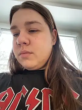 Snapshot of SuzieMurray chatting on February 28, 2026, 8:26 am SuzieMurray online show from February 28, 2026, 8:26 am