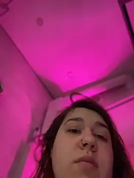 SuzieMurray online show from May 11, 2026, 8:20 am