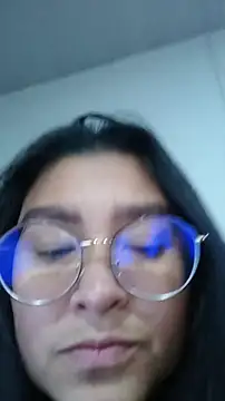 lorymoon online show from March 27, 2026, 10:59 am