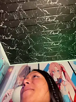 Snapshot of Im_Little chatting on December 5, 2025, 3:26 am Im Little online show from December 5, 2025, 3:26 am