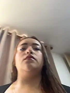 Snapshot of Tatiana_O chatting on March 4, 2026, 2:12 pm Tatiana O online show from March 4, 2026, 2:12 pm
