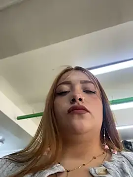 Snapshot of Tatiana_O chatting on May 23, 2026, 4:11 pm Tatiana O online show from May 23, 2026, 4:11 pm