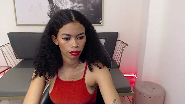 Snapshot of Shenna_brunette_ chatting on December 4, 2024, 4:16 pm Shenna brunette online show from December 4, 2024, 4:16 pm