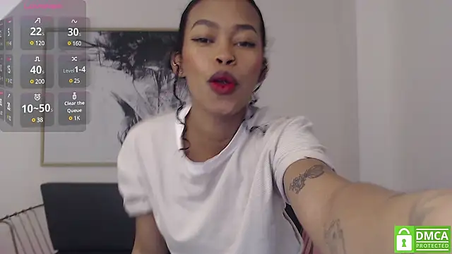 Snapshot of Shenna_brunette_ chatting on February 3, 2025, 1:08 pm Shenna brunette online show from February 3, 2025, 1:08 pm