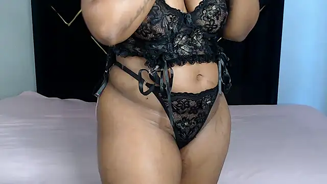 EbonyBentley online show from May 18, 2026, 6:19 am