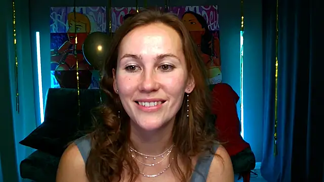 Snapshot of MichelleOrtis chatting on December 28, 2024, 8:15 pm MichelleOrtis online show from December 28, 2024, 8:15 pm