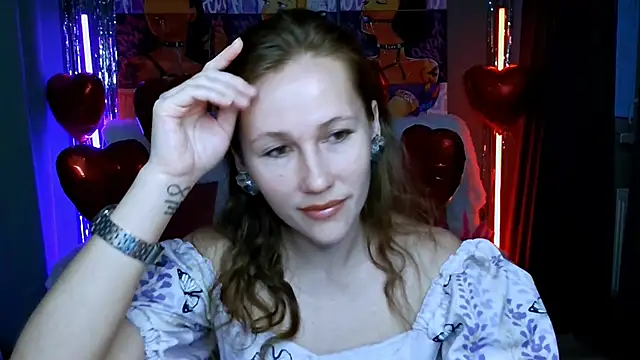 Snapshot of MichelleOrtis chatting on February 21, 2025, 1:44 pm MichelleOrtis online show from February 21, 2025, 1:44 pm