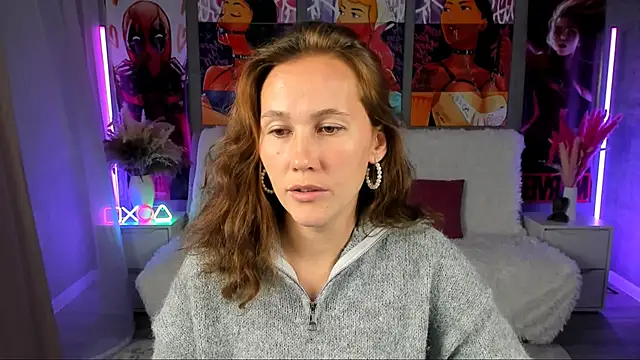 MichelleOrtis online show from November 20, 2025, 12:38 pm