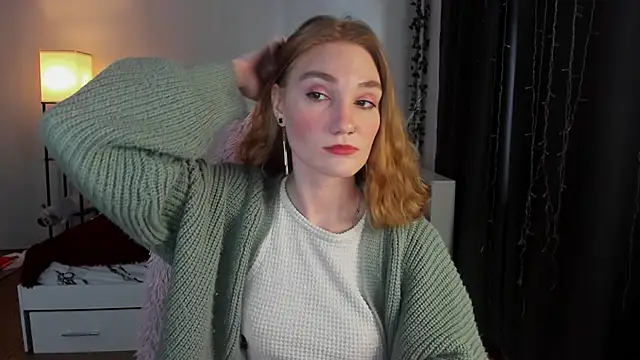 ReddHotPipper online show from October 15, 2025, 2:33 am