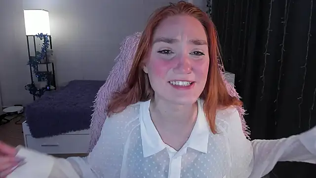 ReddHotPipper online show from January 11, 2026, 3:55 am