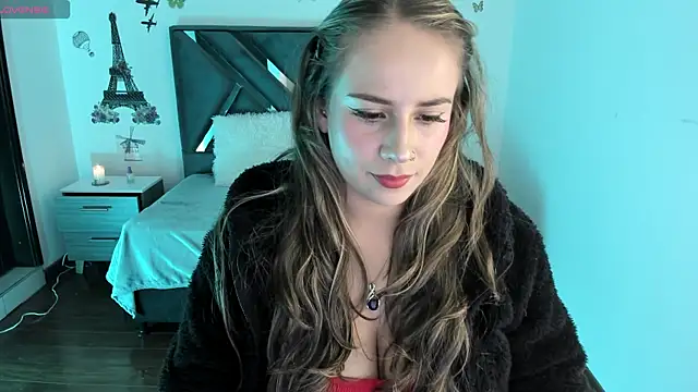 Snapshot of Dana_martinezz chatting on January 19, 2025, 3:18 am Dana martinezz online show from January 19, 2025, 3:18 am