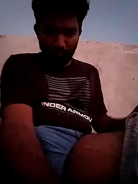 nick05inch online show from October 16, 2025, 12:39 pm