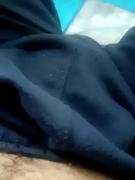 nick05inch online show from November 6, 2025, 1:17 am