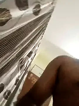 nick05inch online show from May 23, 2026, 2:32 pm