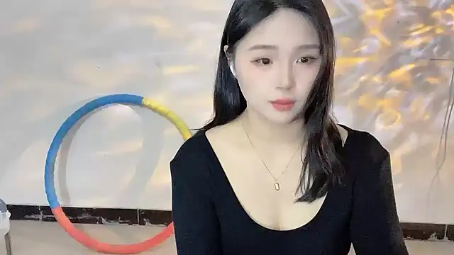 Snapshot of SU__SU chatting on February 25, 2026, 1:54 pm SU SU online show from February 25, 2026, 1:54 pm